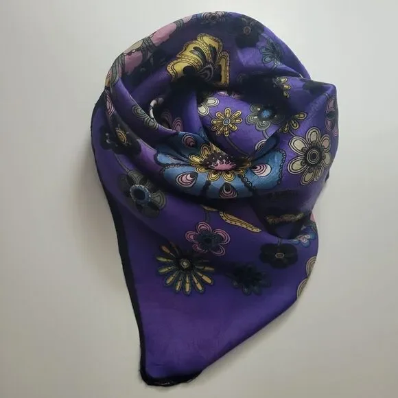 60s Groovy Floral Scarf - Picture 6 of 9